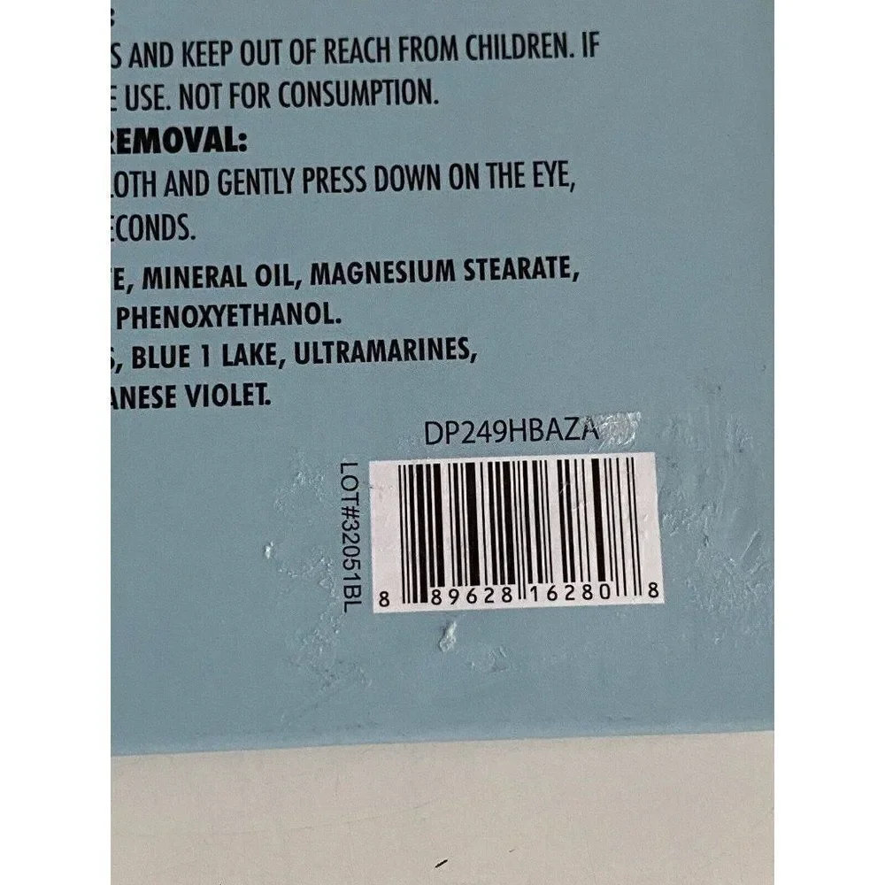 Taste Beauty Disney Princesses‎ Cinderella Eyeshadow Pallet With Mirror NEW